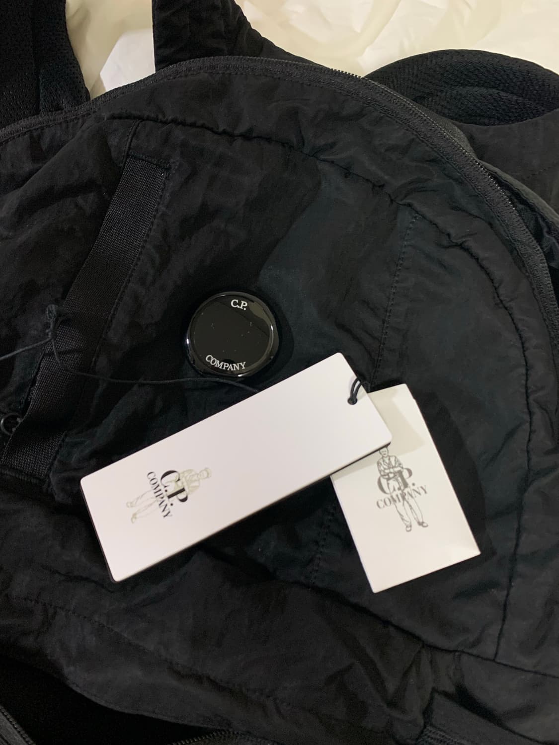 C.P. 컴퍼니 나일론 백팩 블랙 상품이미지5