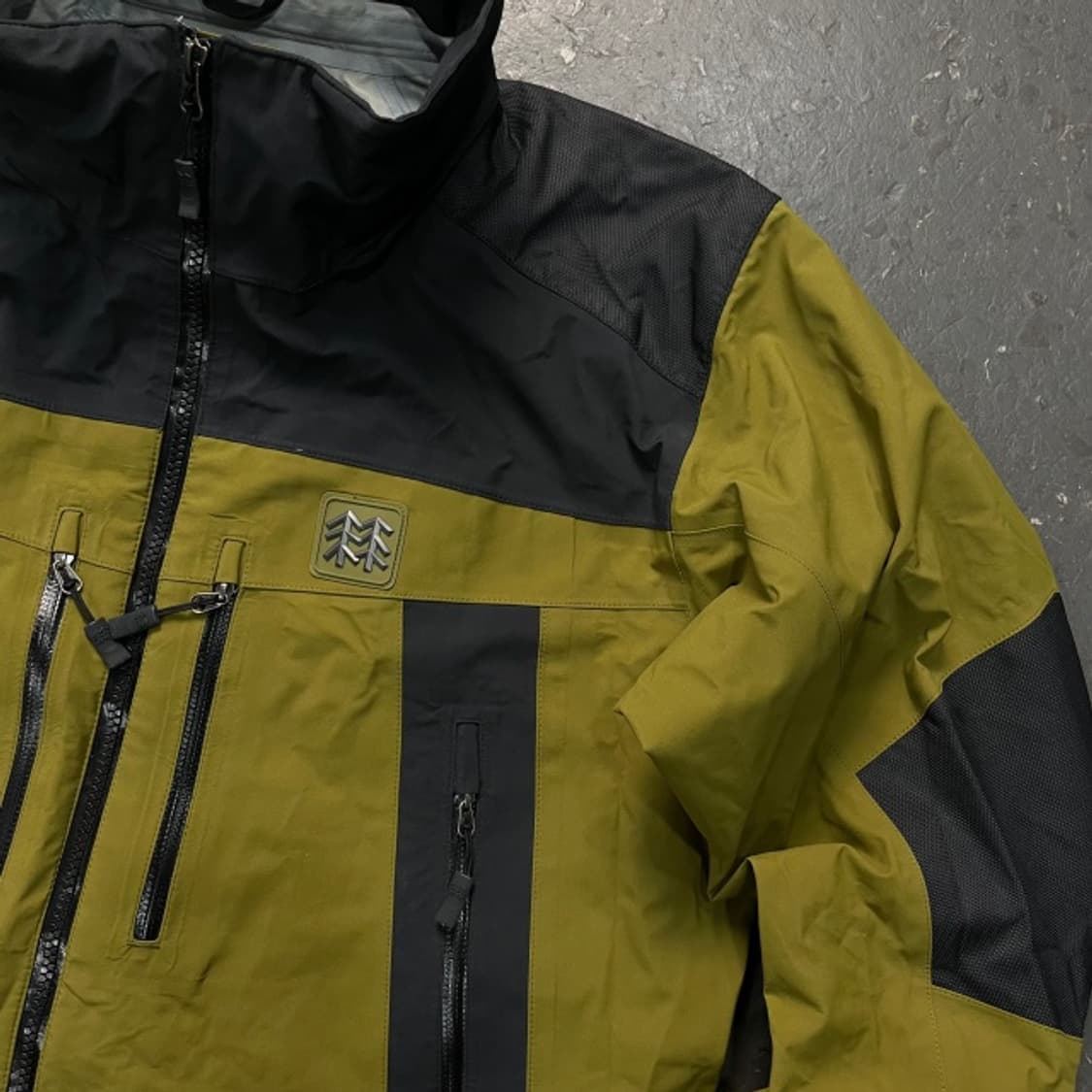 100 코오롱스포츠 고어텍스 바람막이 상품이미지2