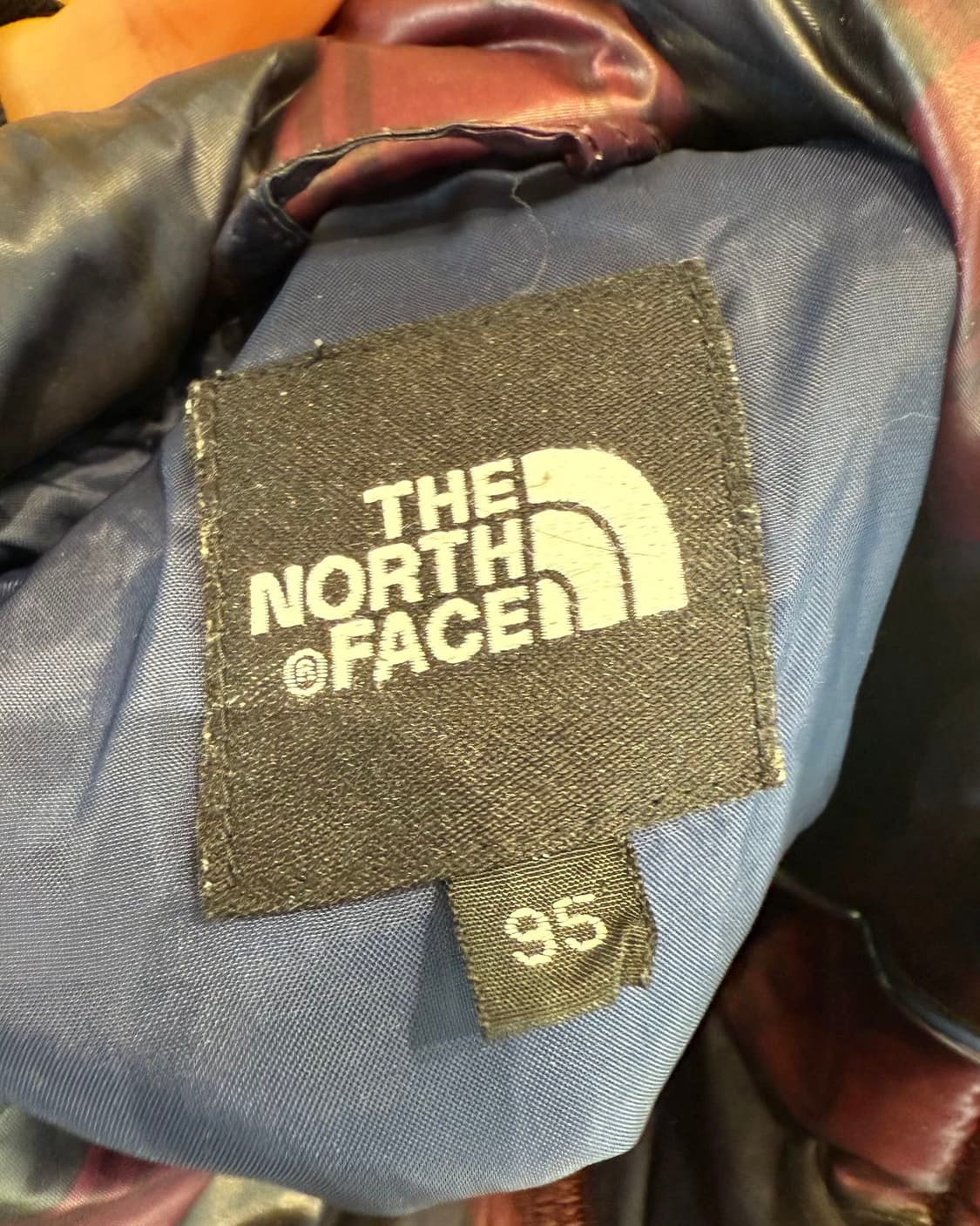 노스페이스 레드 체크 패딩 점퍼  상품이미지8