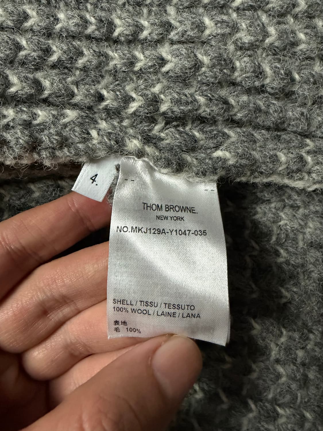 톰브라운 4bar 아이리쉬 울 니트 봄버 자켓 상품이미지8