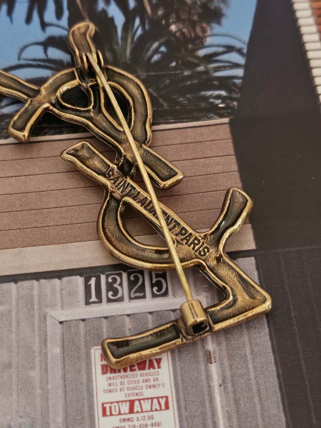 Ysl 입생로랑 브론즈 빅 브로치 상품이미지3