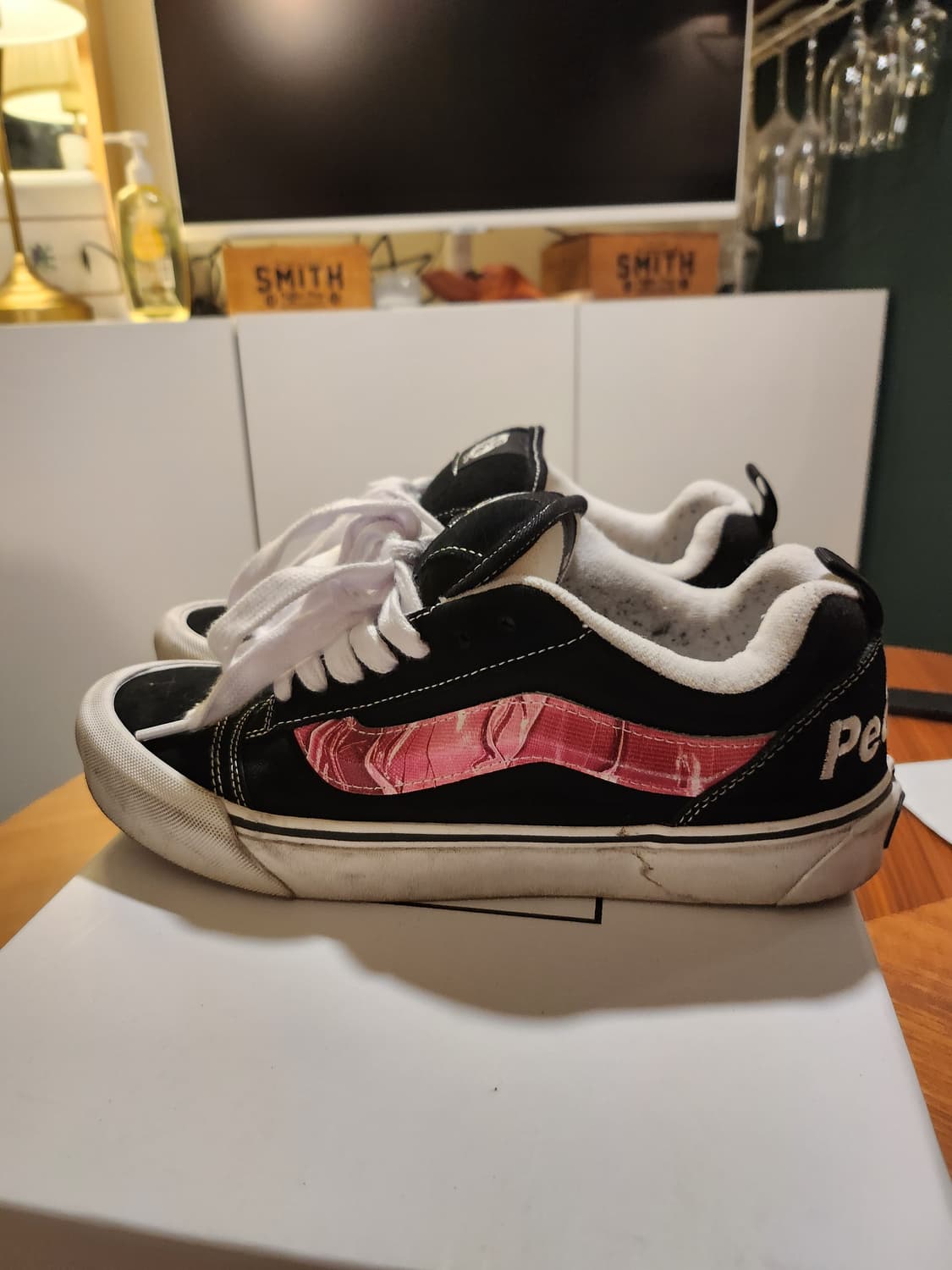 반스 x 피치스 스니커즈 265 상품이미지3