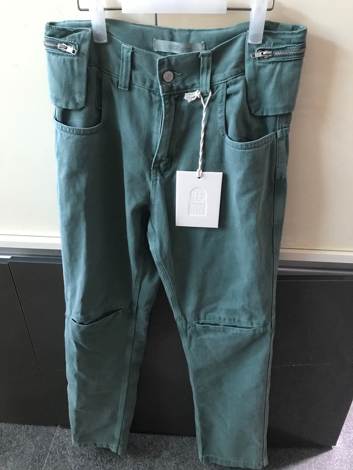 플라스틱 프로덕트 MPa bag pants 상품이미지1