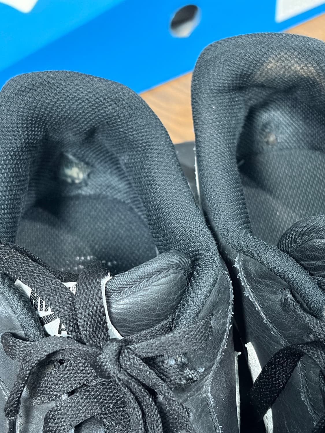 나이키 x 꼼데가르송 셔츠 x 슈프림 에어포스 1 로우 2018 상품이미지2