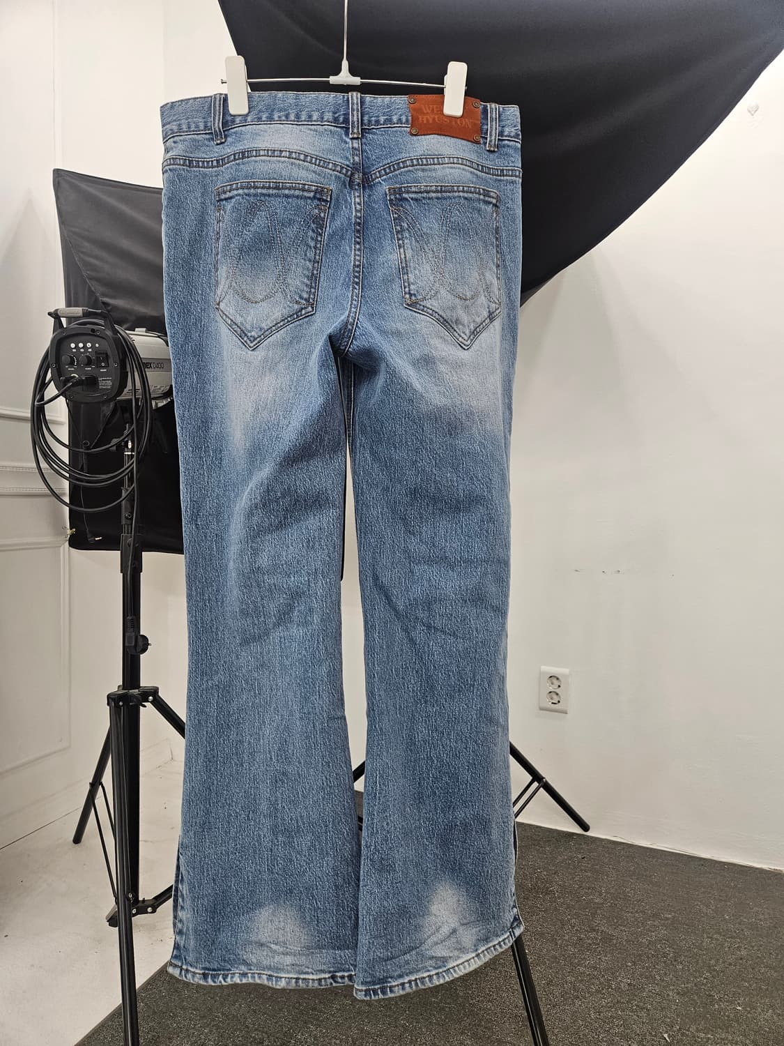 웨슬리휴스턴 지퍼디테일 부츠컷팬츠 s 상품이미지7
