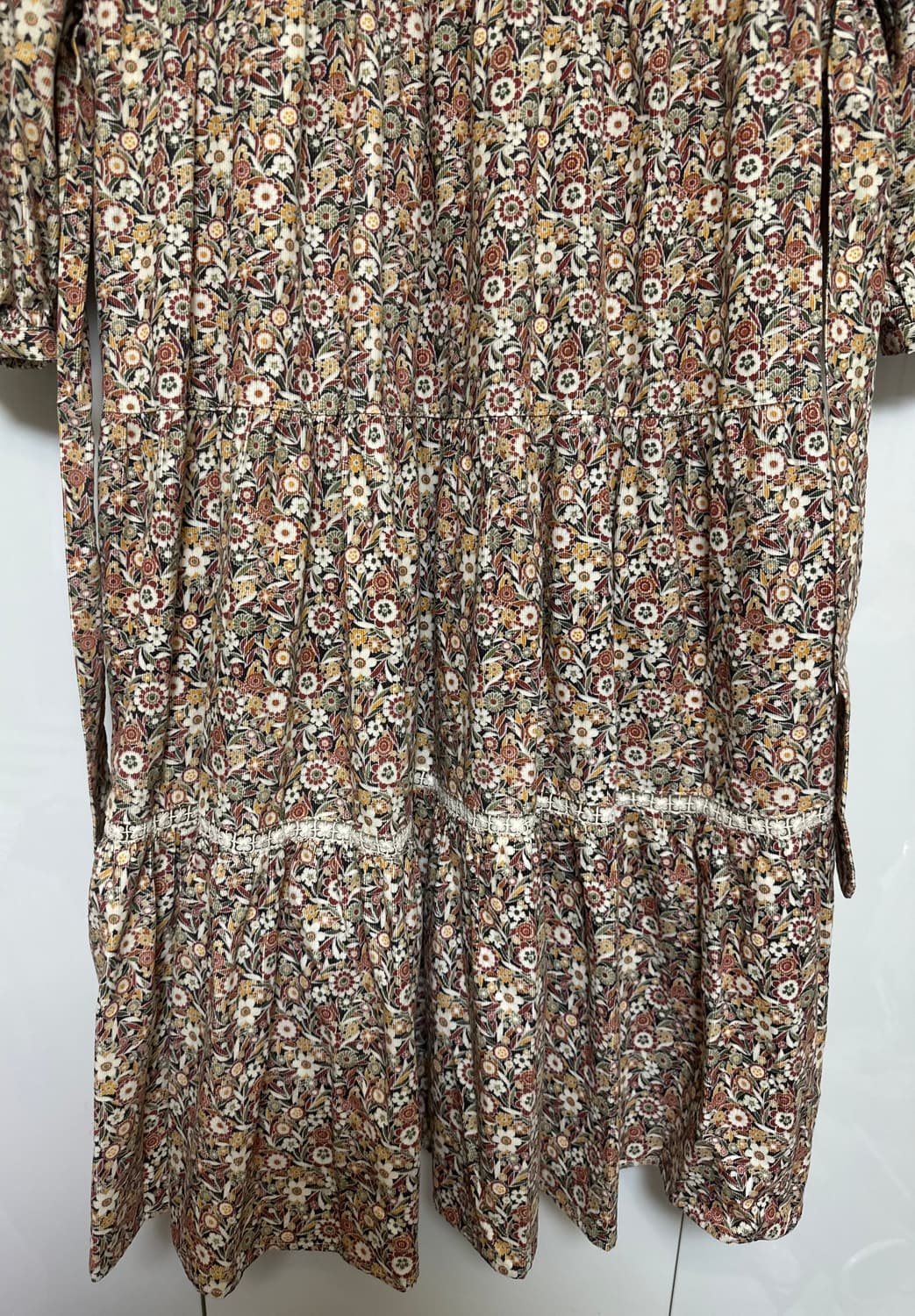 Thursday Island 플라워 벨벳코듀로이롱 원피스 상품이미지2