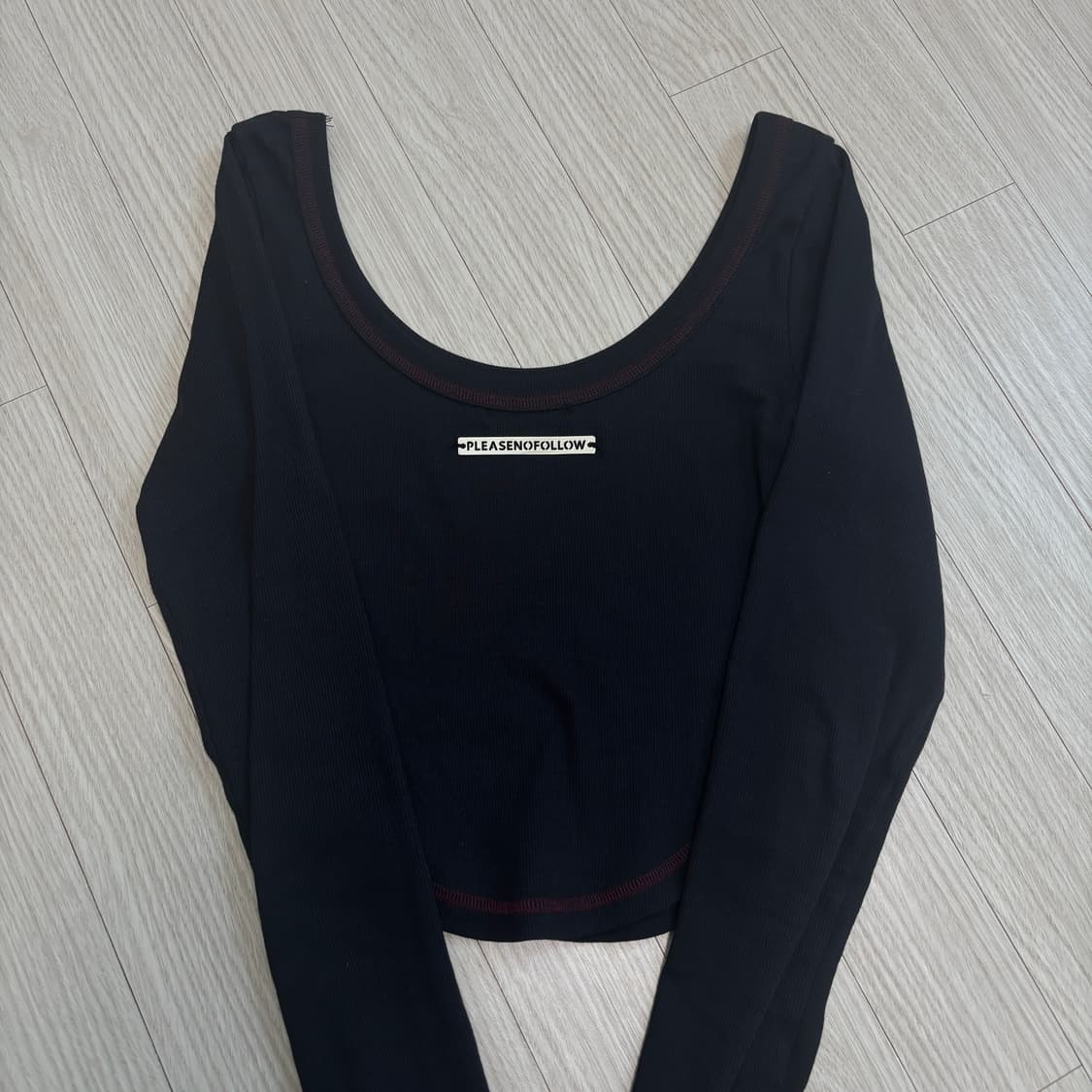 플리즈노팔로우 뉴엠블럼 탑 블랙 상품이미지3