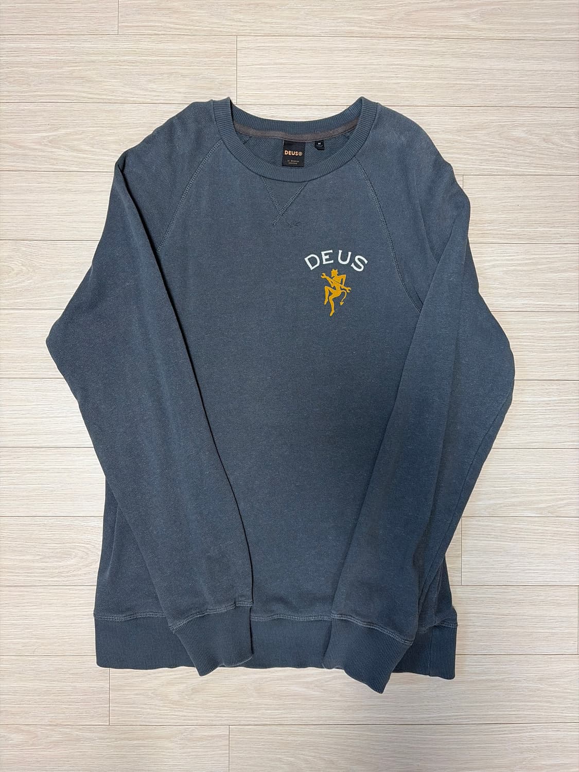 Devil Crew Sweatshirt Washed Black 상품이미지1