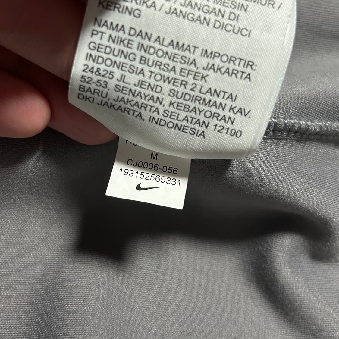 [M] Nike 나이키 우먼즈 그레이 후리스 맨투맨 상품이미지8