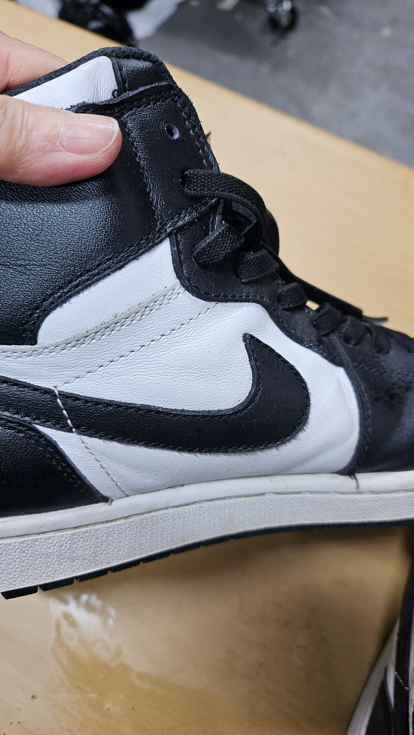 나이키 에어조던1 상품이미지4
