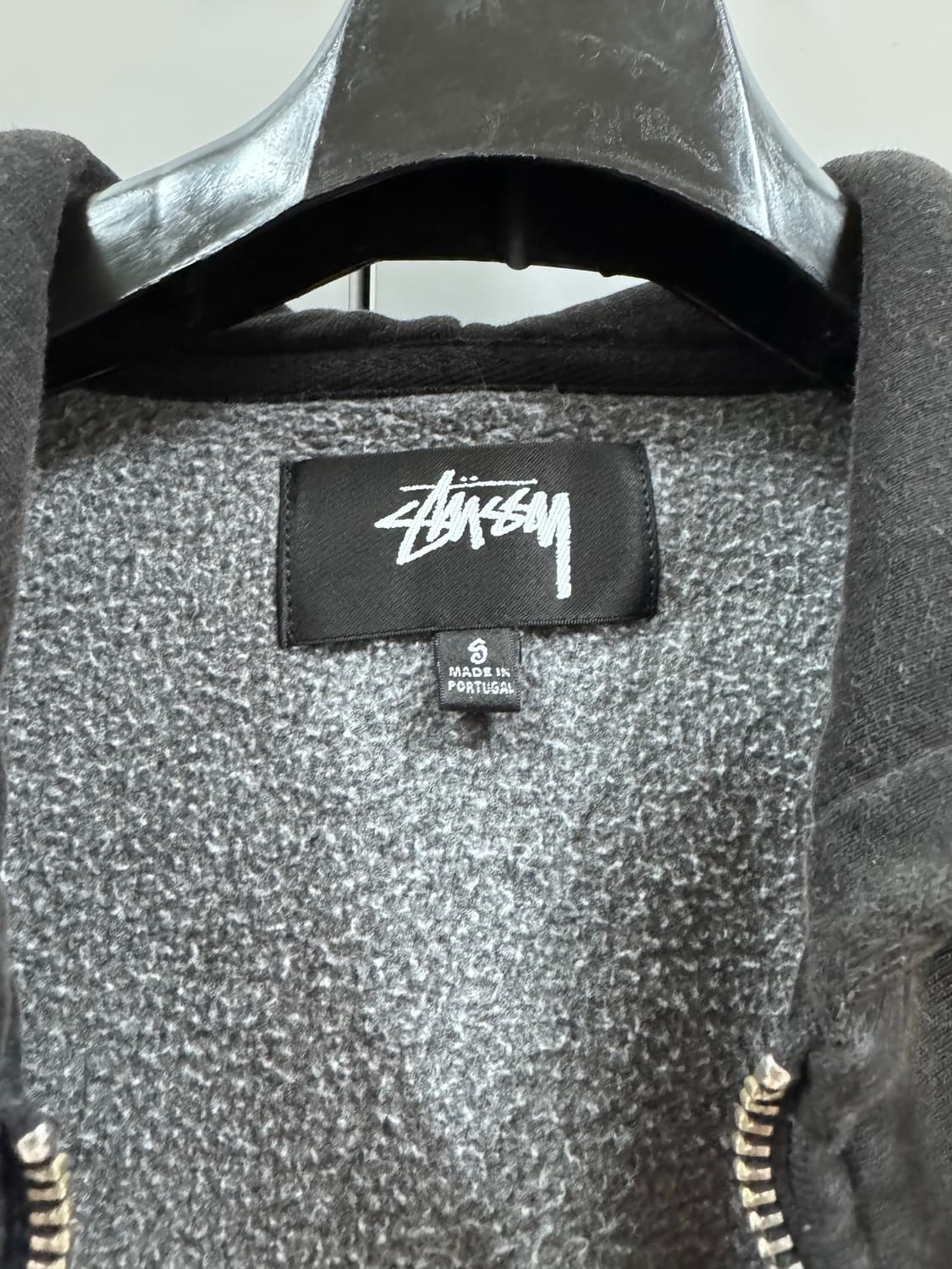 s)스투시 페이디드 그래픽 집업 후드 워시드 블랙  상품이미지2