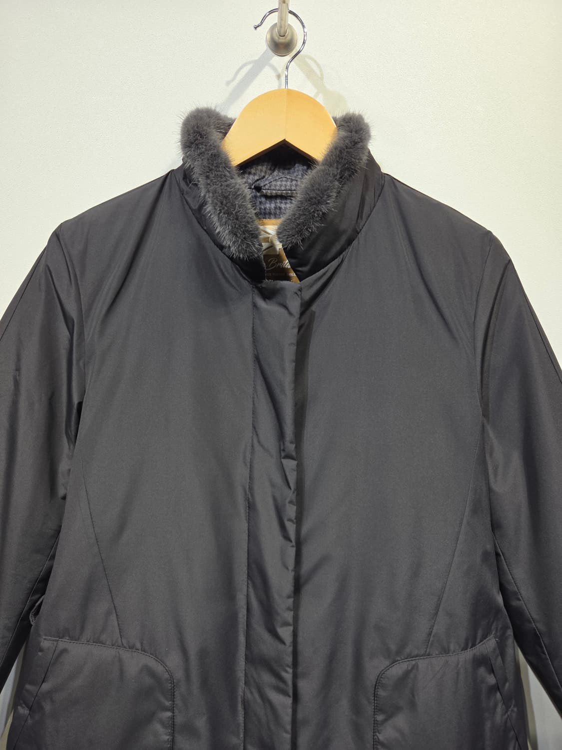 Merc London 머크런던 밍크 배색 덕다운 롱 코트 상품이미지3