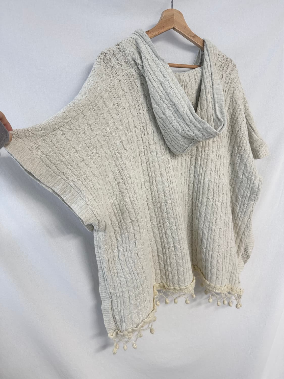 울 블렌디드 폼폼 태슬 후디드 케이프 상품이미지6