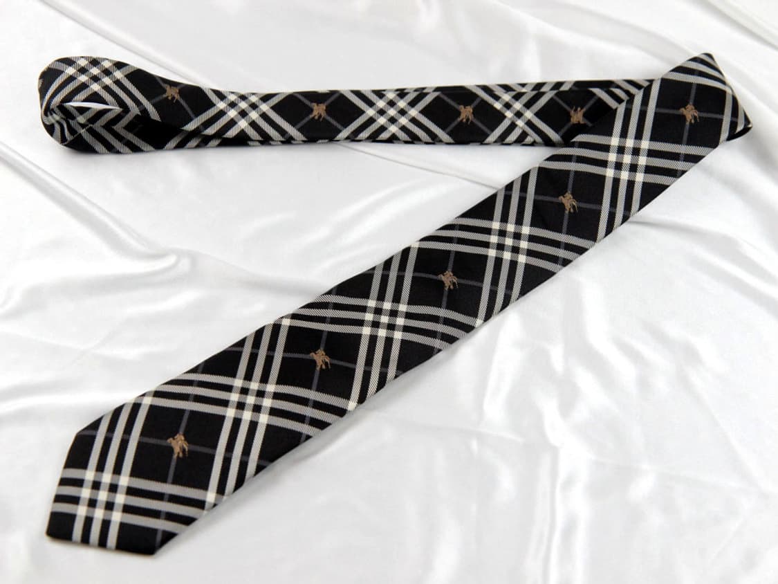 버버리 6.1cm 미사용 S등급 신형 슬림 기마상 레어 한정판 명품넥타이 상품이미지3