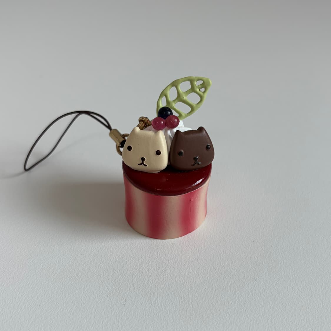 카피바라상 무스 케잌 디저트 키링 상품이미지1