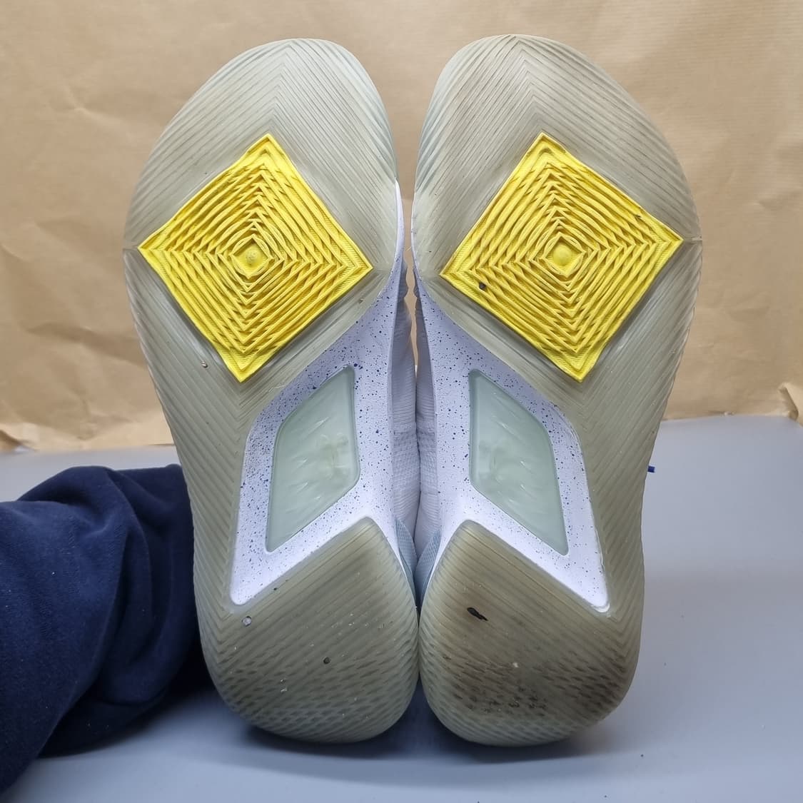 언더아머 커리5 농구화 285 상품이미지3