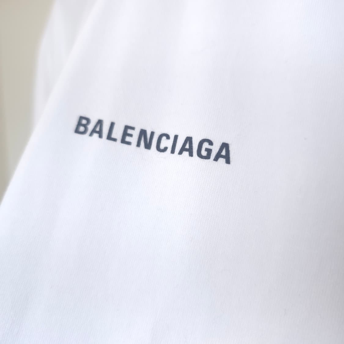 [중고/정품] 발렌시아가 오버핏 로고 티셔츠 상품이미지5