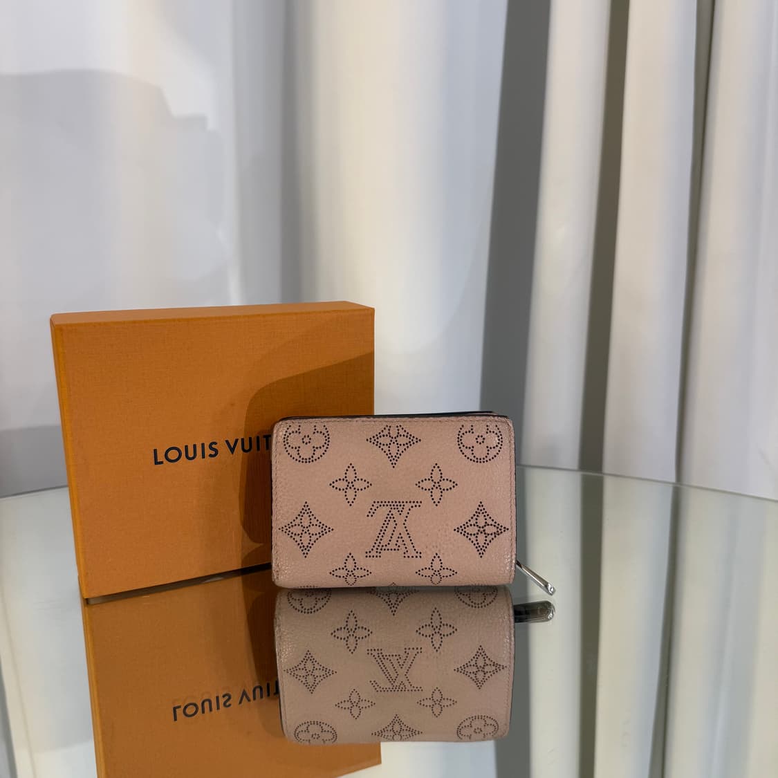 루이비통 마하나 핑크 코인 반지갑 상품이미지2