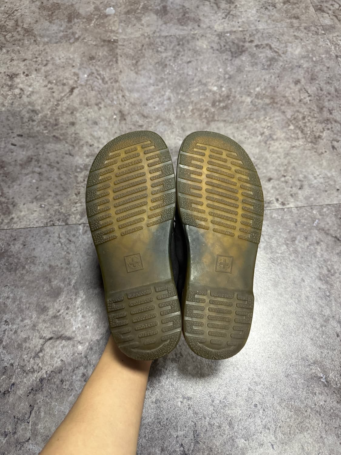 닥터마틴 로리3 220 상품이미지4