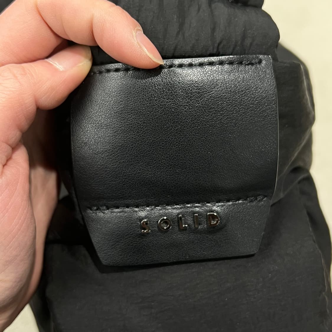 솔리드옴므 패디드 크로스백 s10348 상품이미지4