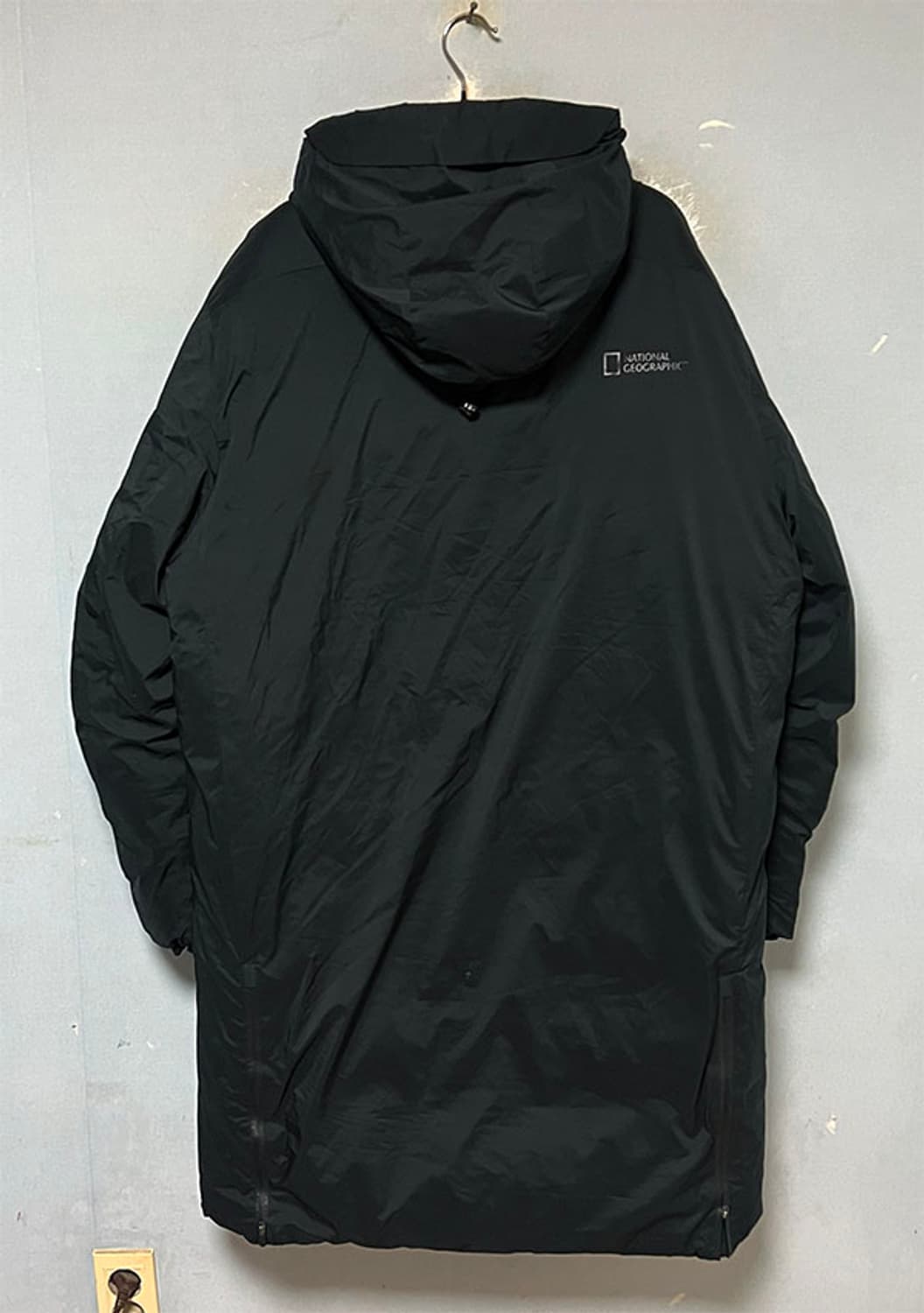 내셔널지오그래픽 남자 헤비패딩 작업복 하자있음 XXL 110 상품이미지2