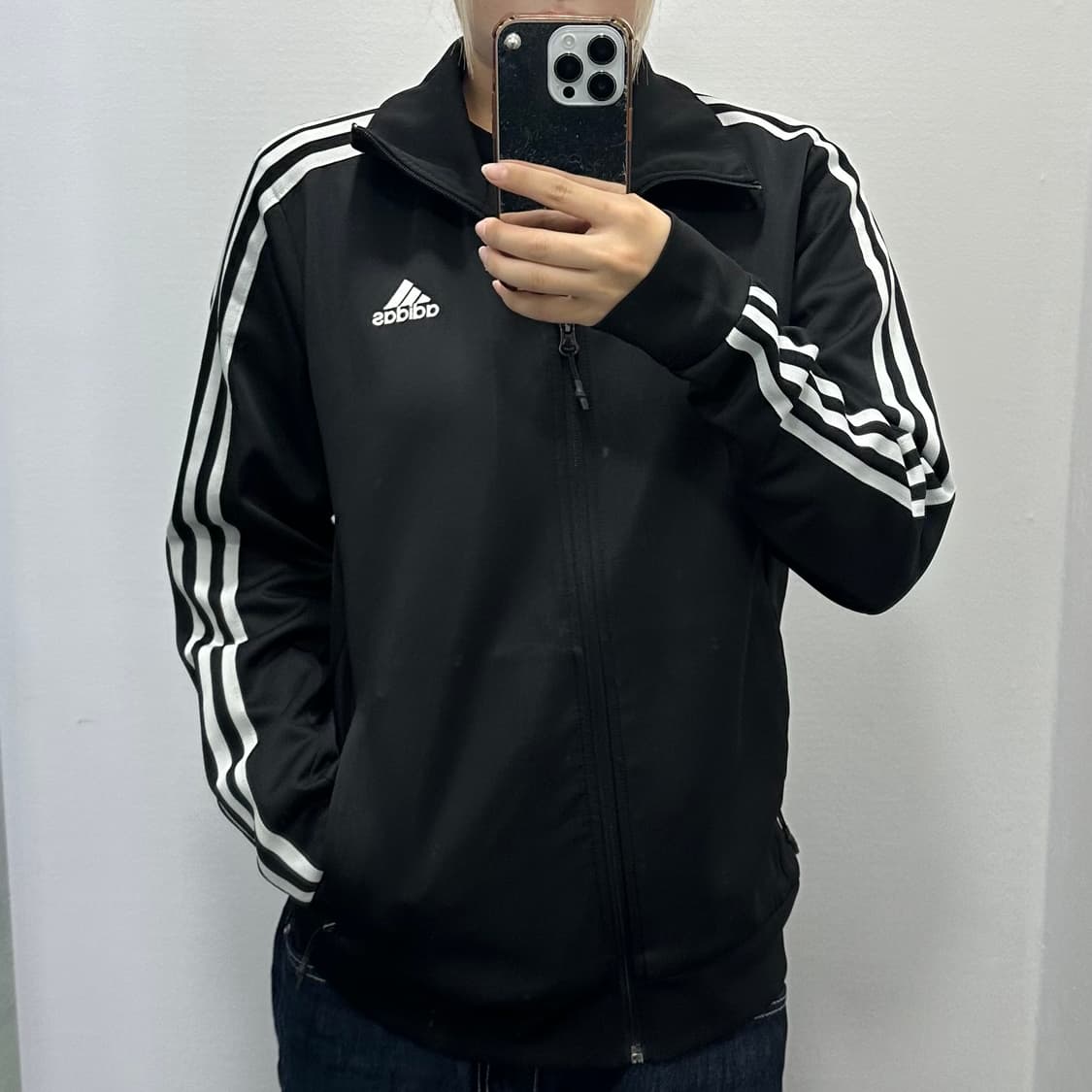 아디다스 삼각로고  블랙 져지 상품이미지1