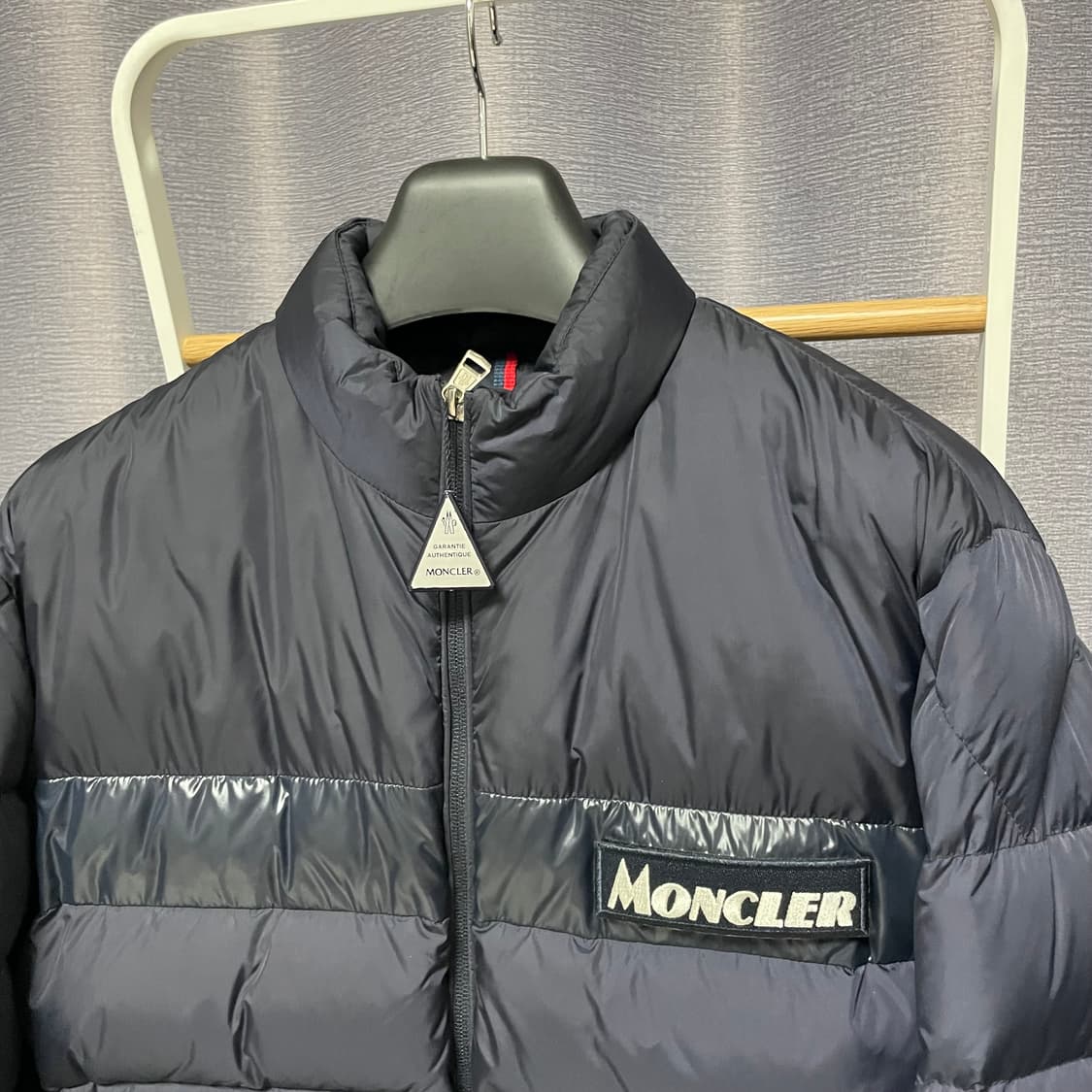 (매장판) 몽클레어 네이비 다운 패딩 4사이즈 상품이미지2