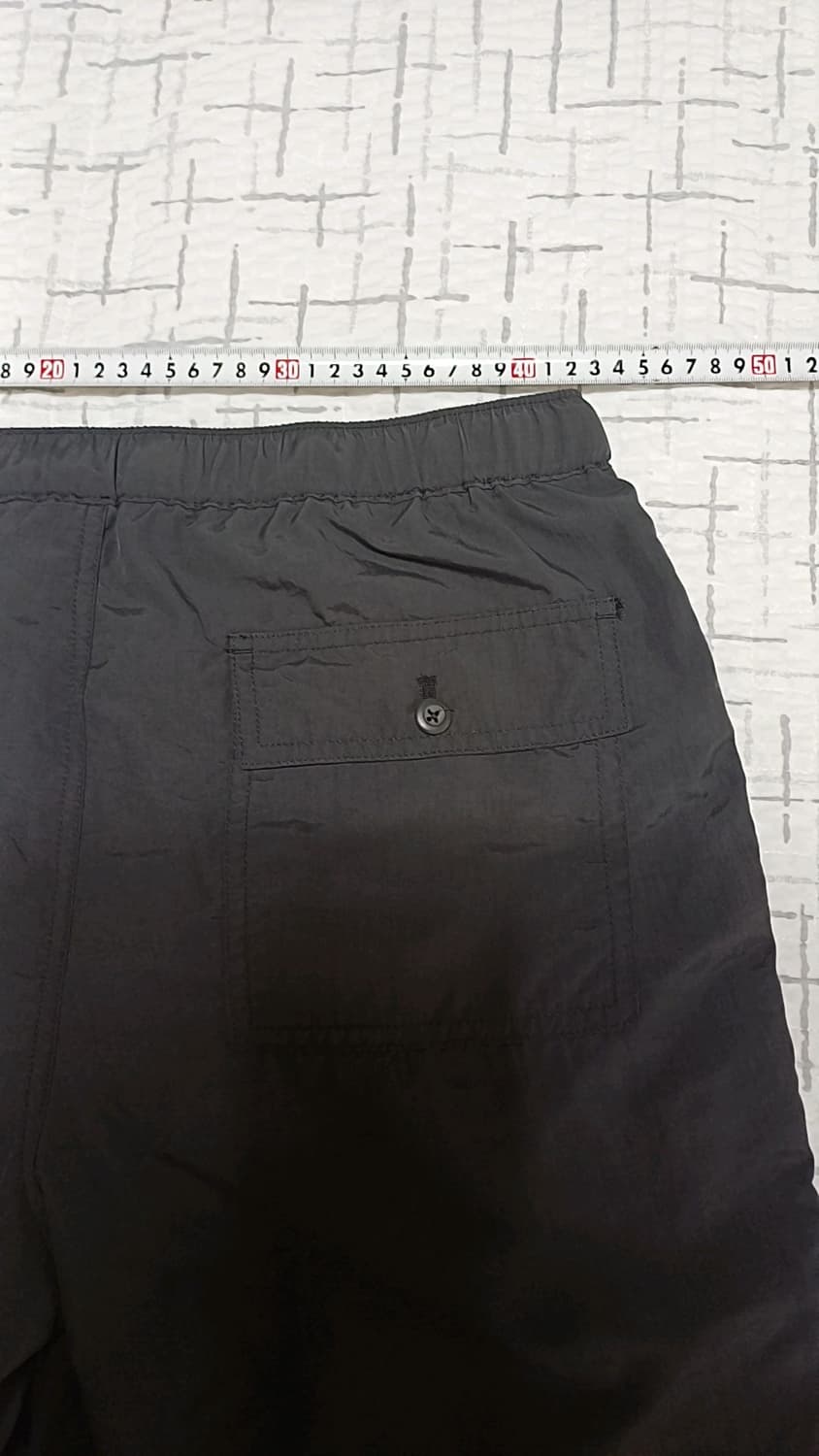 무신사 얇은나일론반바지 실측33인치 기장48 상품이미지7