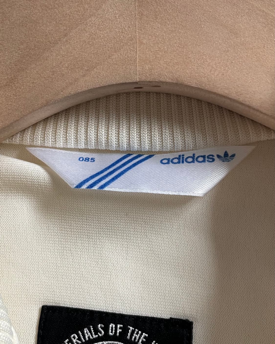 Adidas 아디다스 크림컬러 러시아 트랙탑 상품이미지7