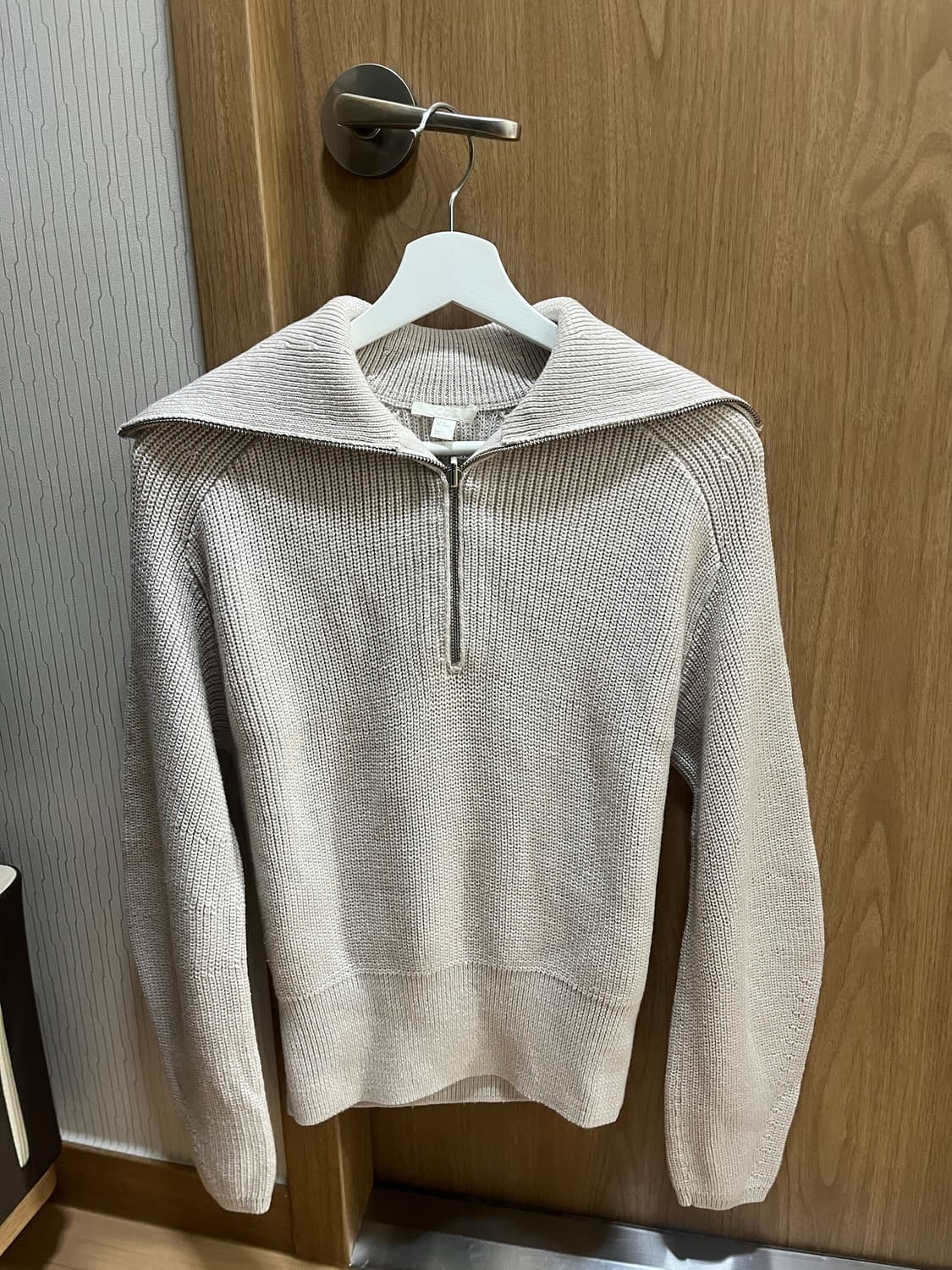 Cos 하프 니트 집업 상품이미지3