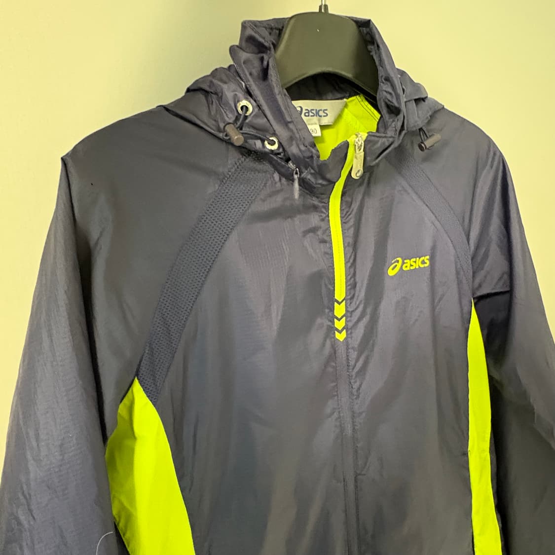 Asics navy windbreaker 상품이미지5