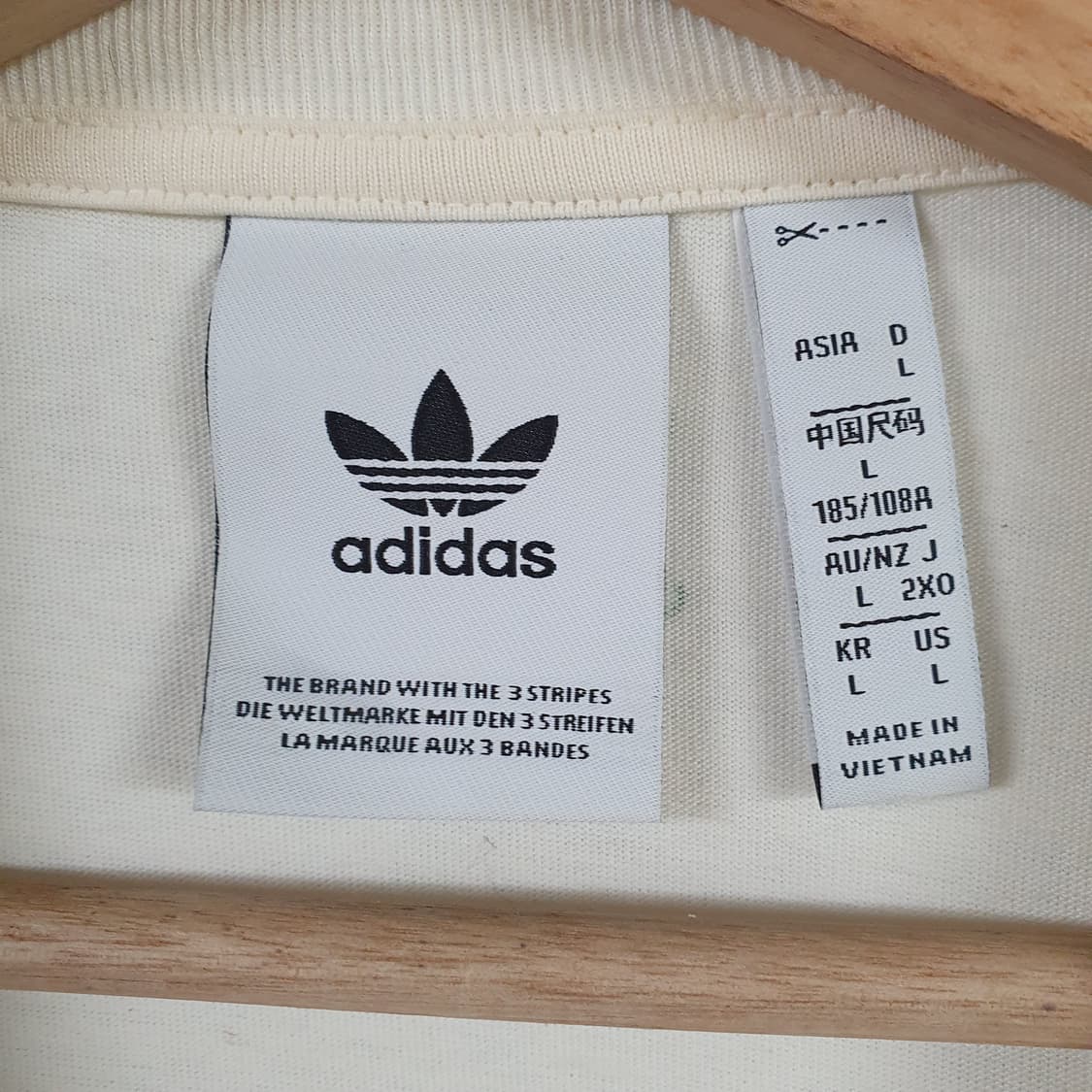 아디다스 스탠 유나이트 반팔 티셔츠 상품이미지3