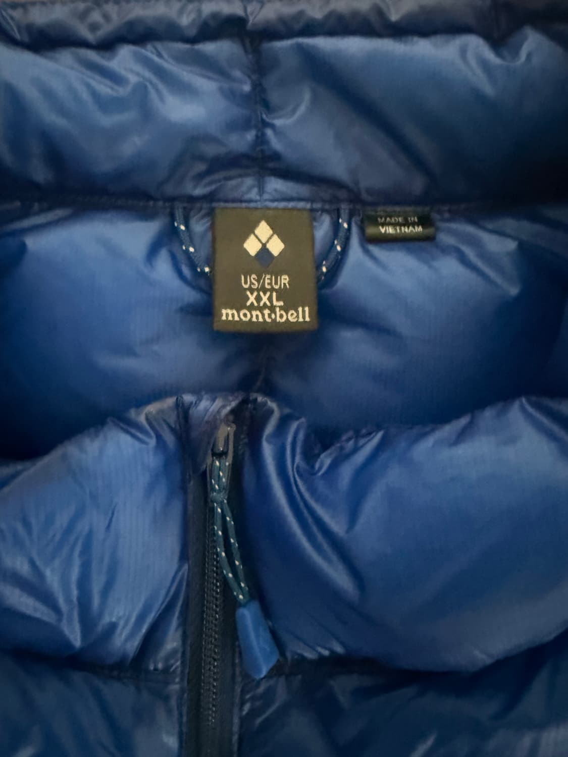 몽벨 플라즈마1000 다운 베스트 블루 2xl 판매합니다. 상품이미지4