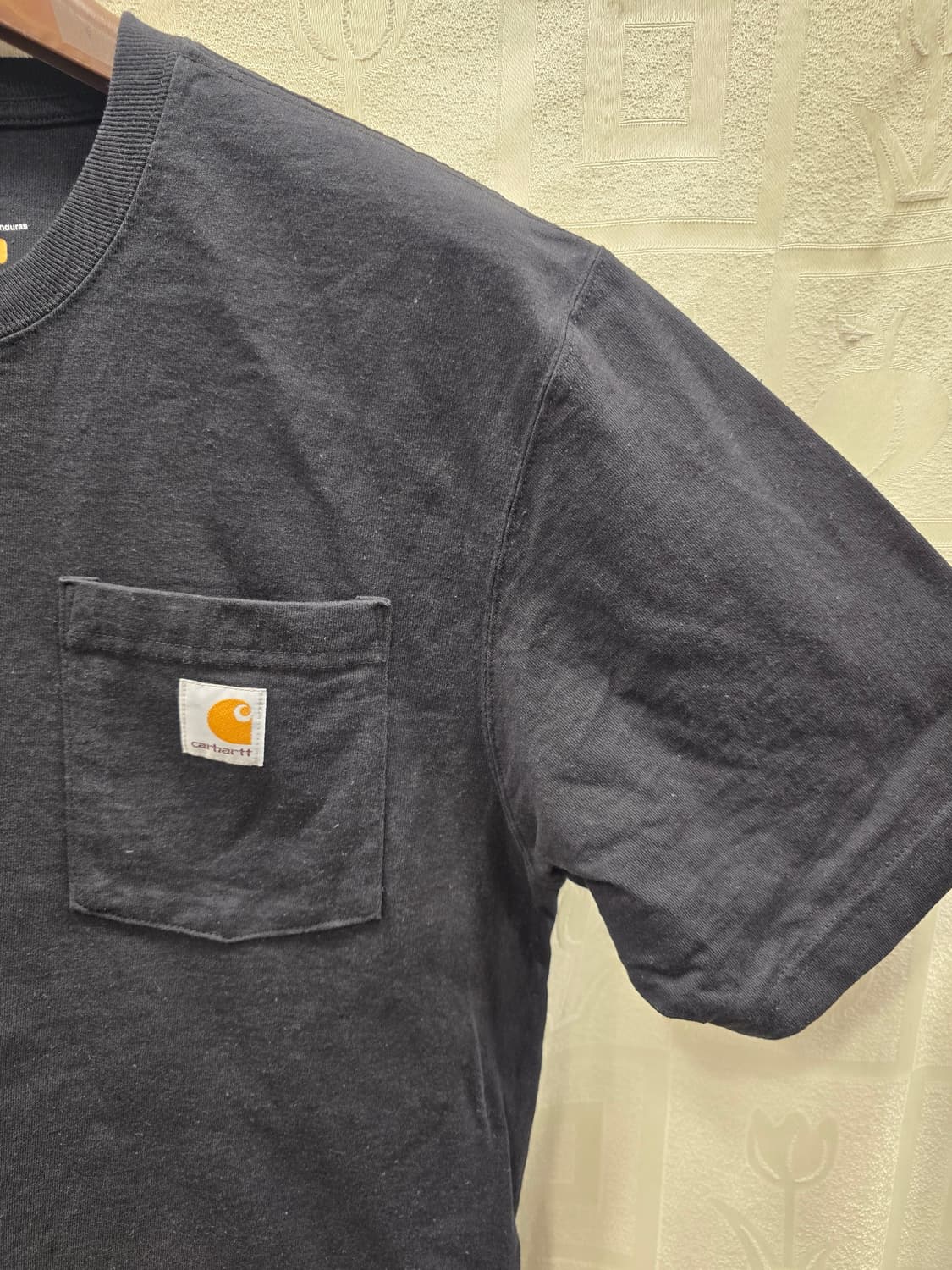 칼하트 K87 블랙 포켓 반팔티 M(95) 상품이미지3