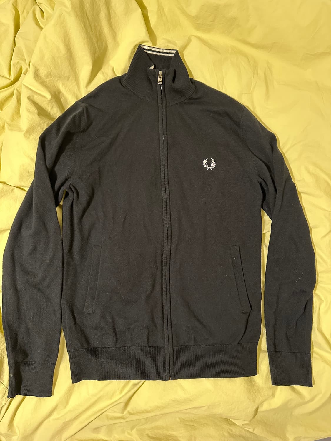 프레드페리 풀집업 블랙 상품이미지1