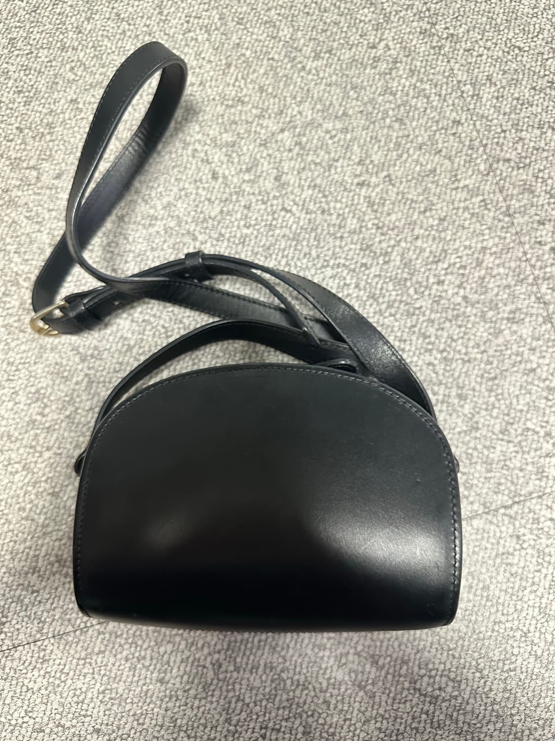 아페쎄 하프문백 상품이미지3