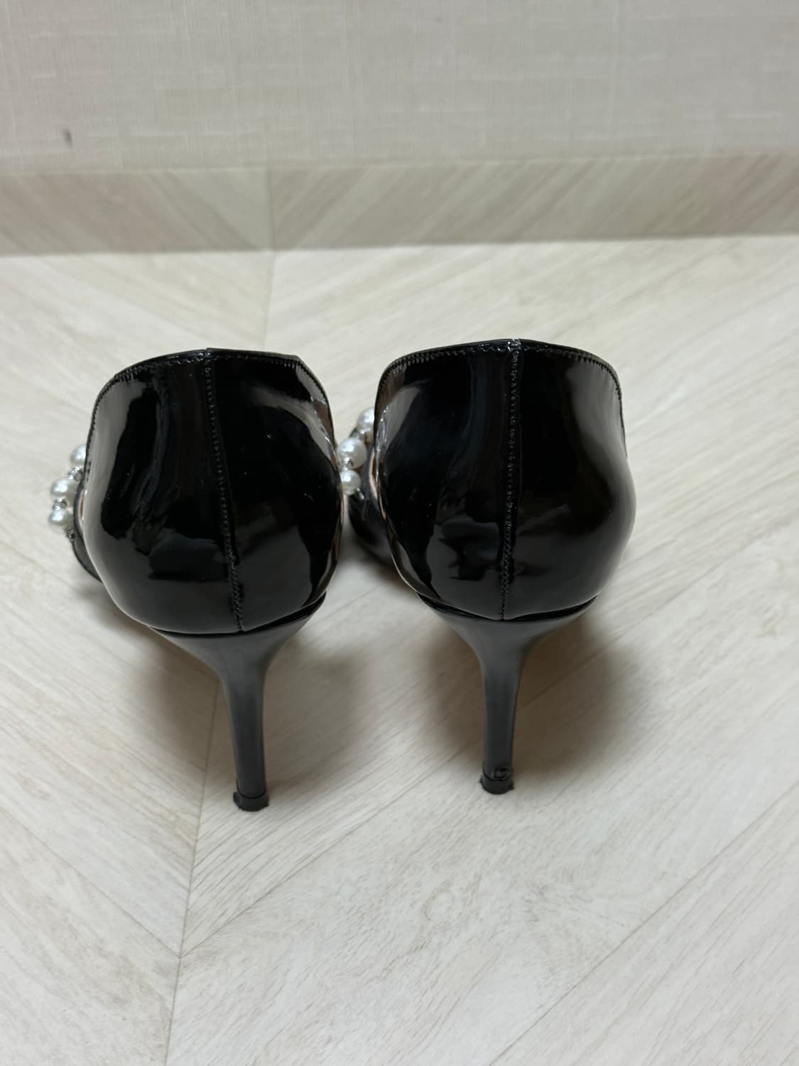 블랙 페이턴트 진주 힐 37(235) 상품이미지3