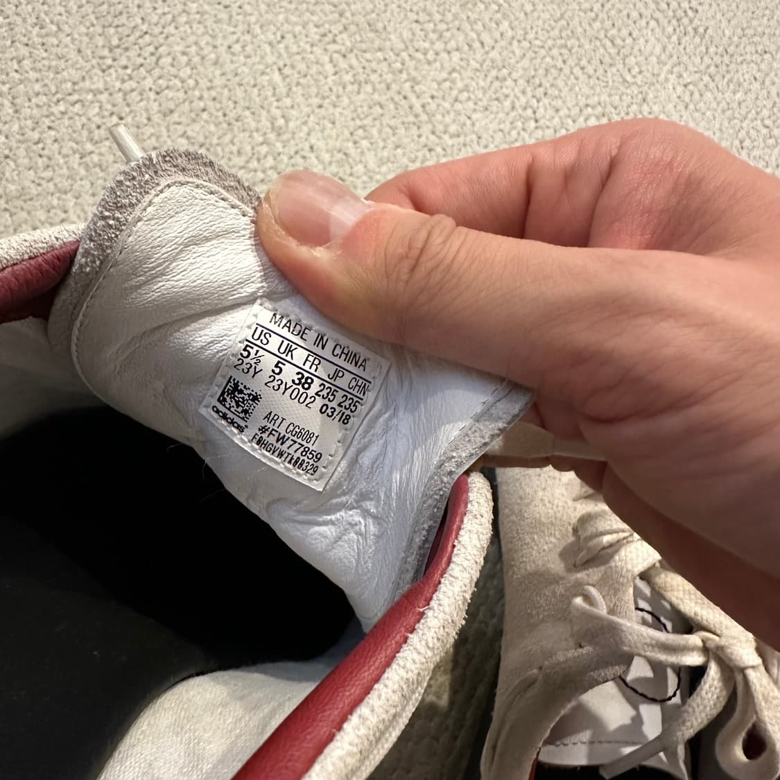 Y-3 요지야마모토 x 아디다스 슈퍼노트 스니커즈 상품이미지7