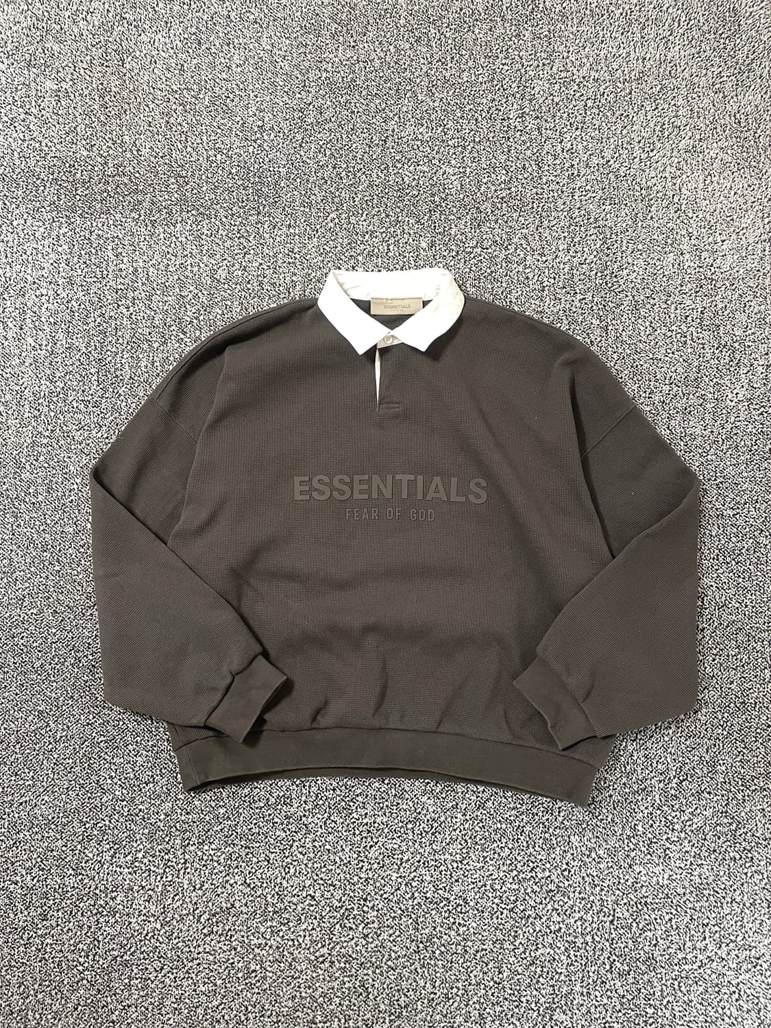 빈티지9. 피어오브갓 에센셜 23SS 와플 헨리 럭비 셔츠 맨투맨 브라운 상품이미지1