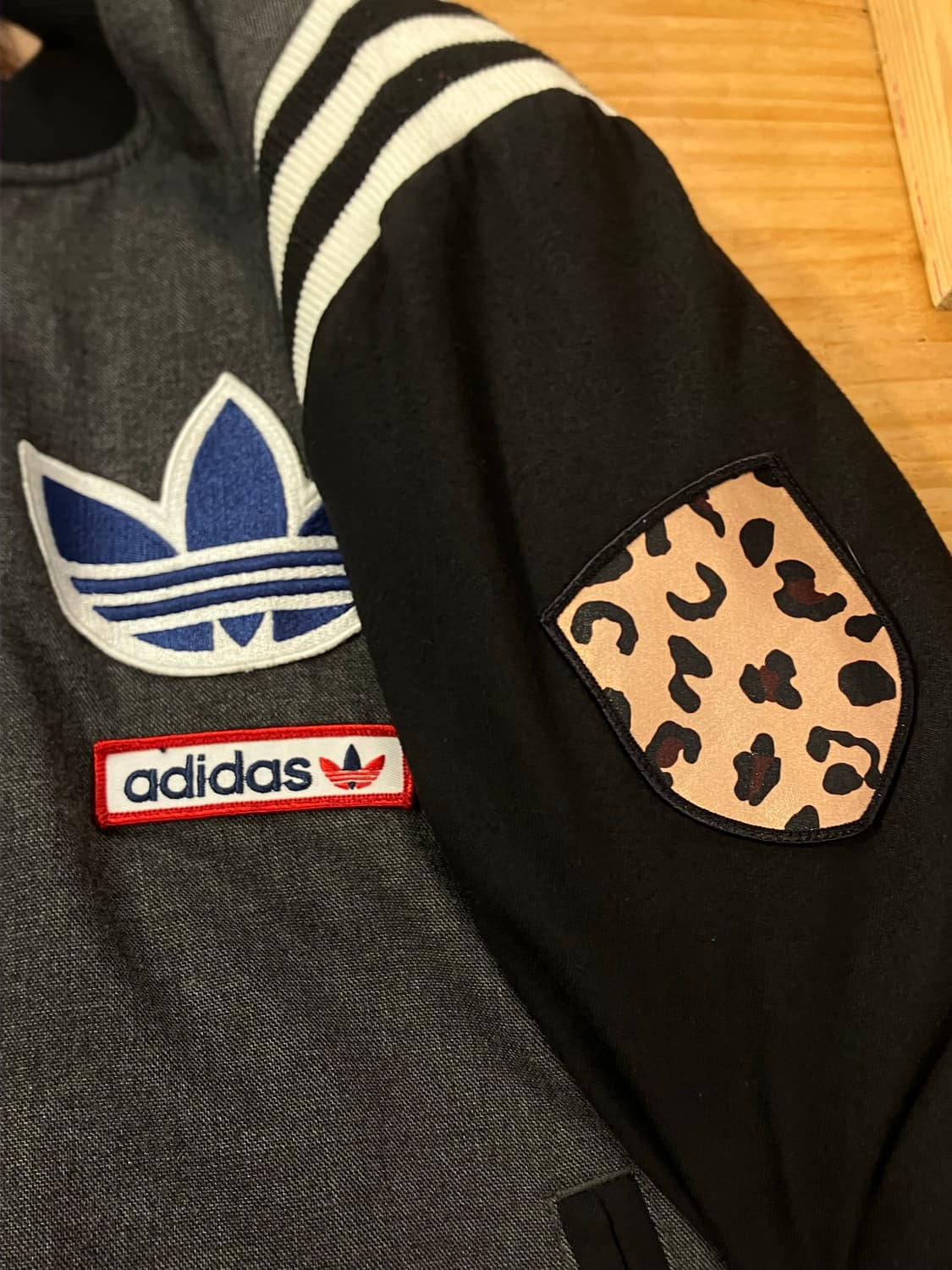 아디다스 스타디움 바시티 자켓 차콜 95 #csz2223  상품이미지5