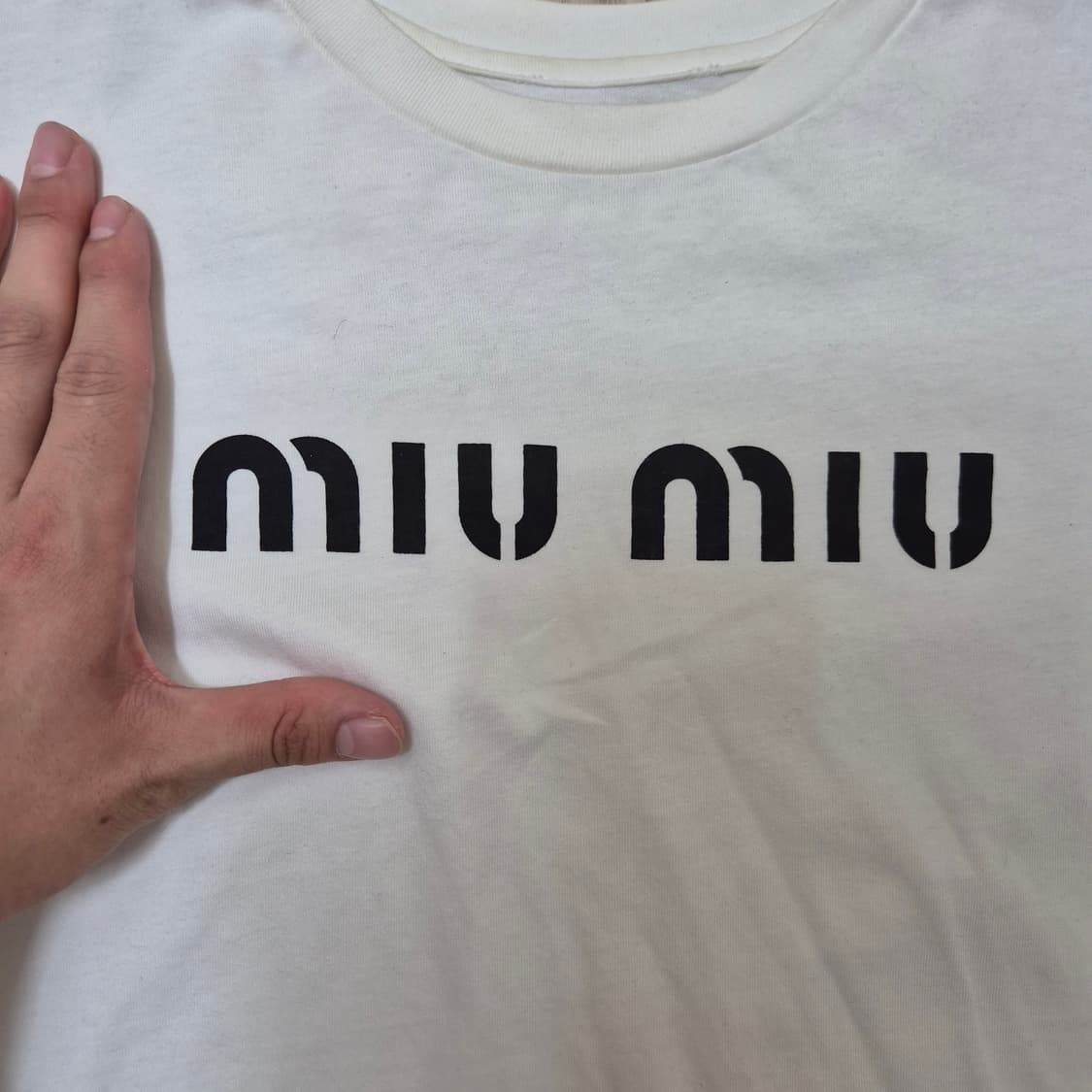 미우미우 빅로고 반팔티셔츠 상품이미지4