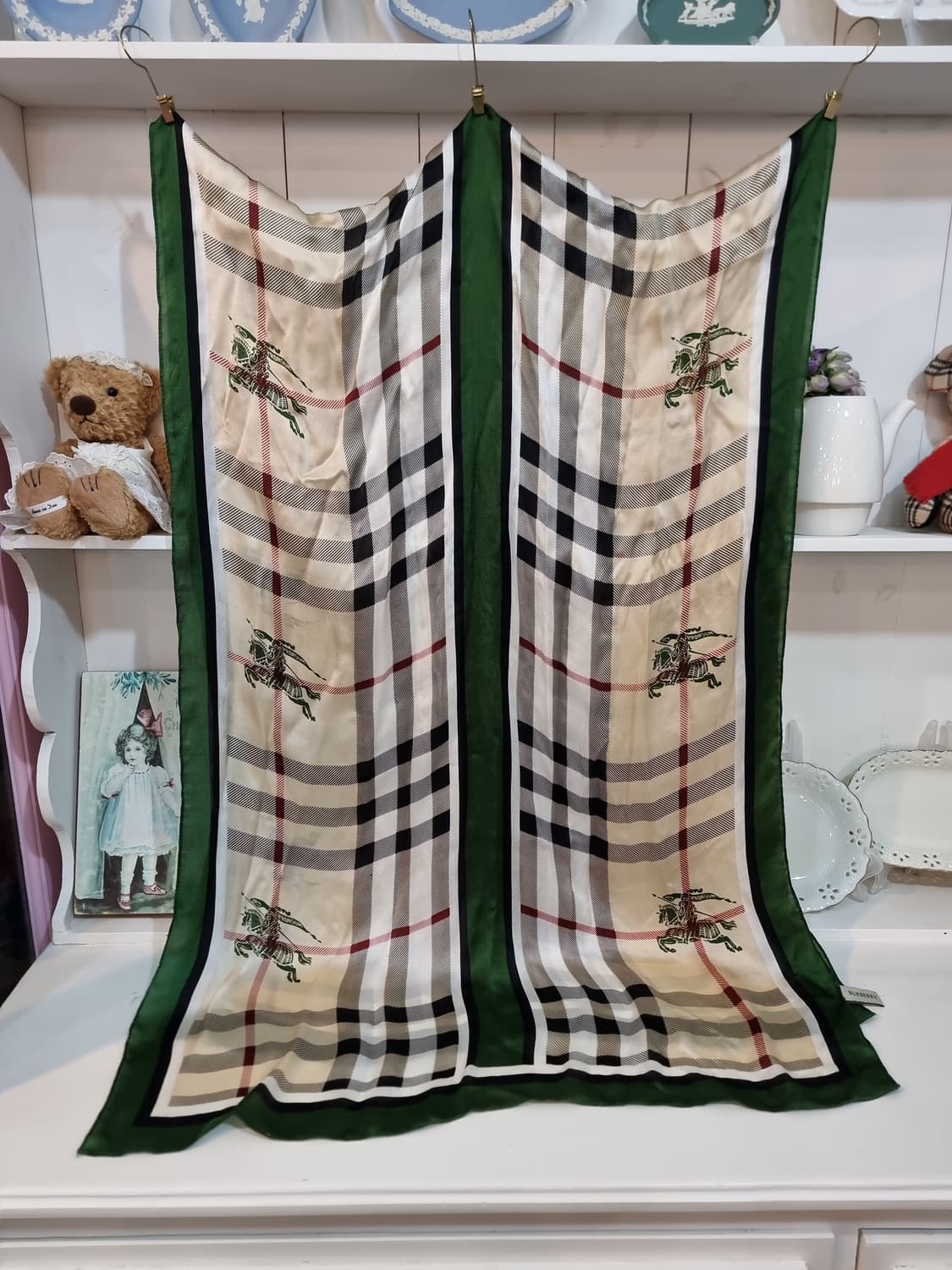 버버리(BURBERRY) 클래식 체크 실크 스카프 머플러형 상품이미지1