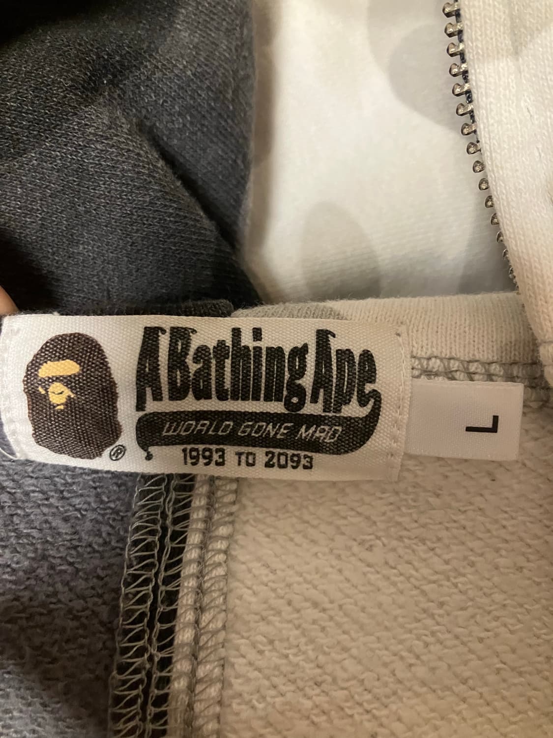 베이프 샤크 풀 후드집업 한정판 상품이미지2