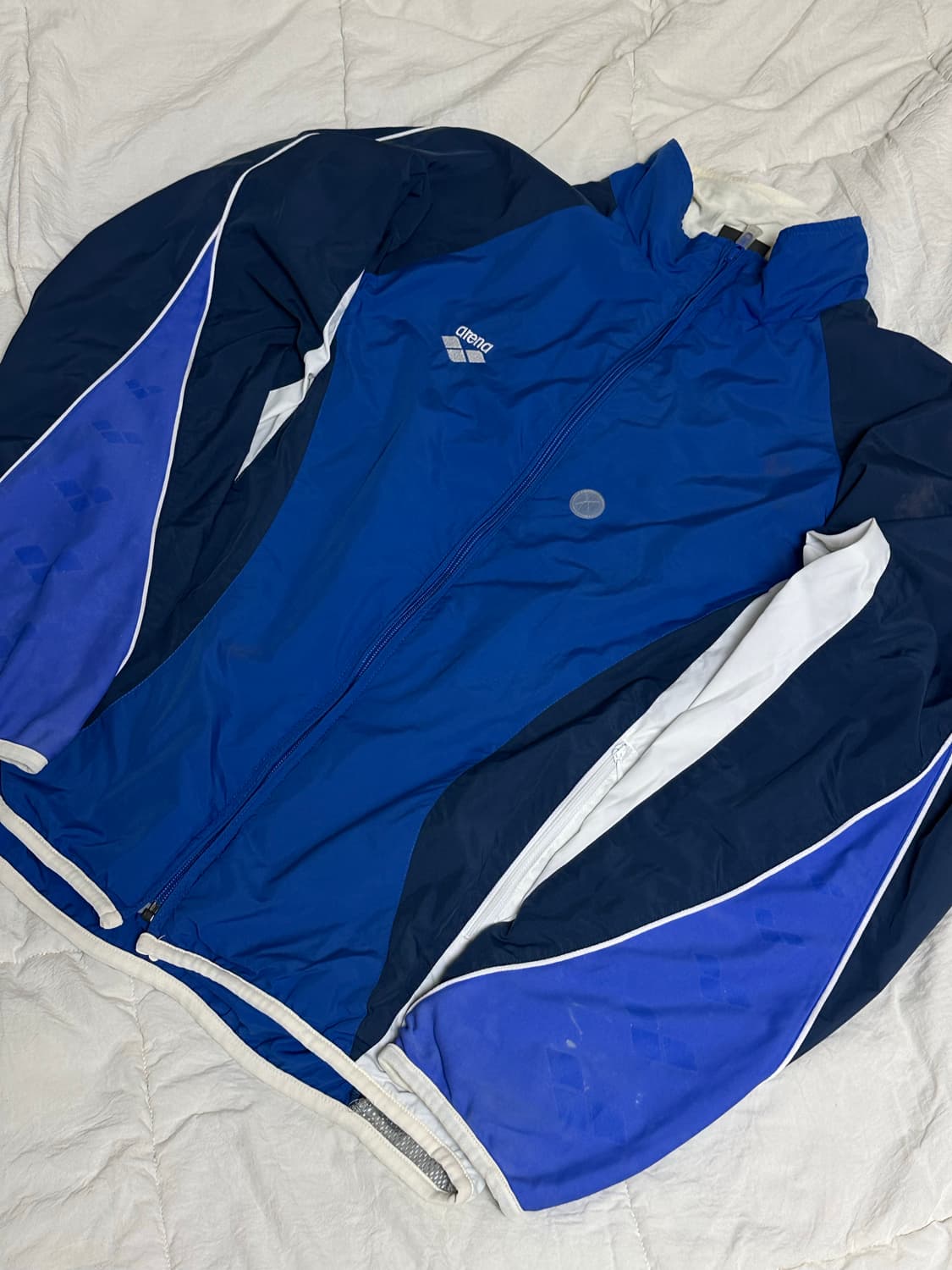 JP 아레나 바람막이 절개 라지 상품이미지1