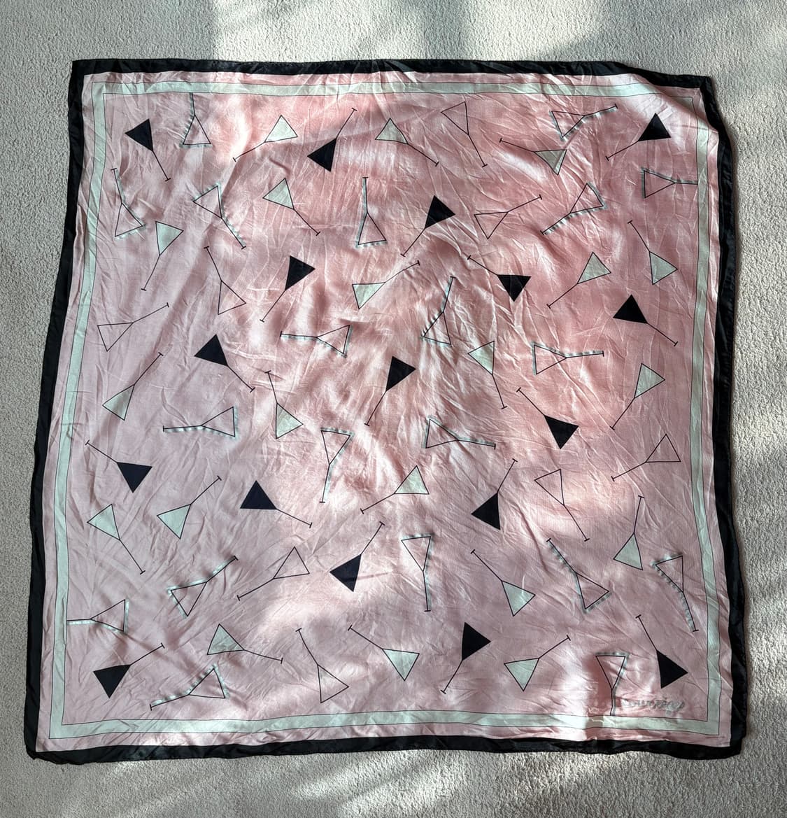 [빈티지 정품] 꾸레쥬 Courrèges 실크 칵테일 패턴 스카프 상품이미지1