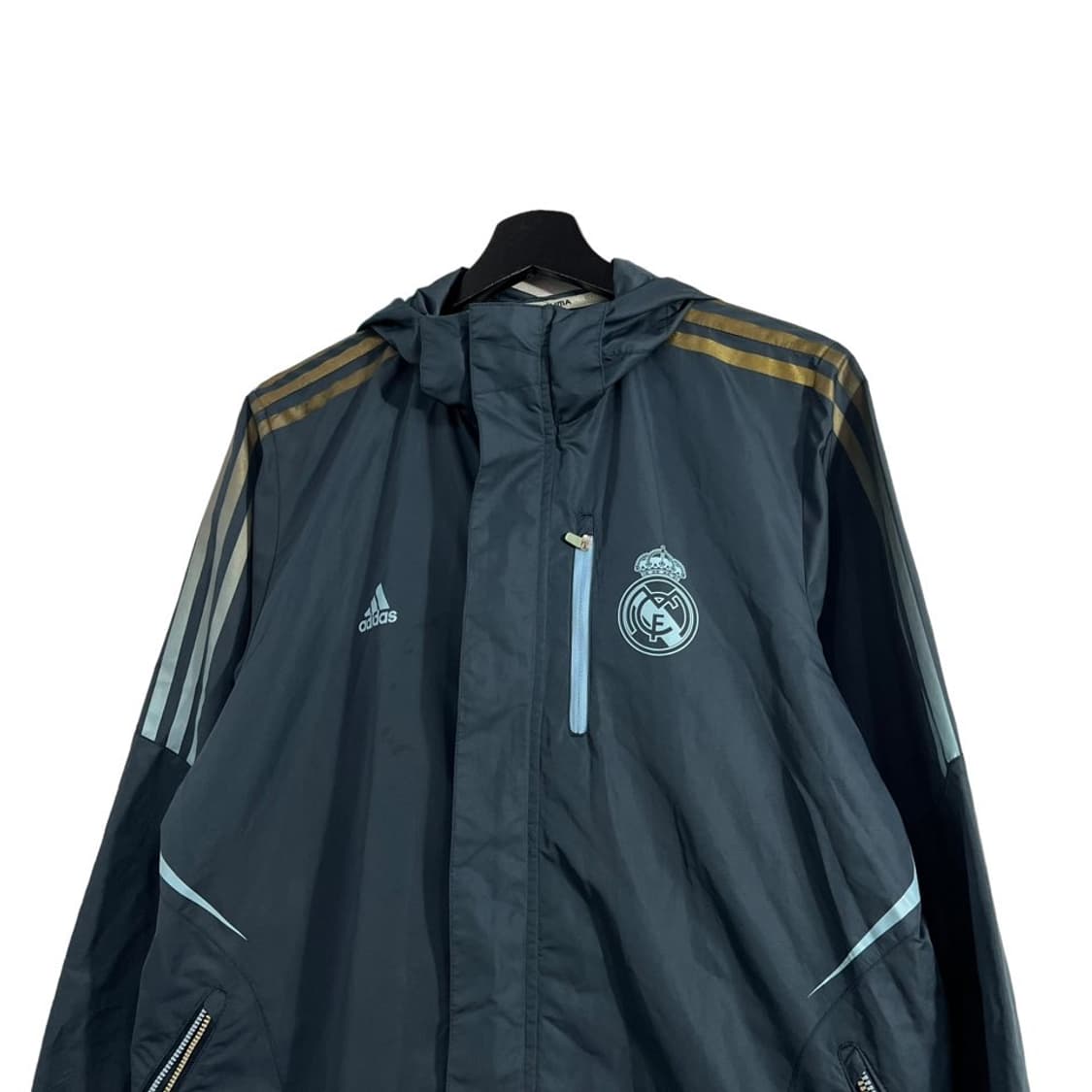 아디다스 레알마드리드 바람막이  상품이미지4