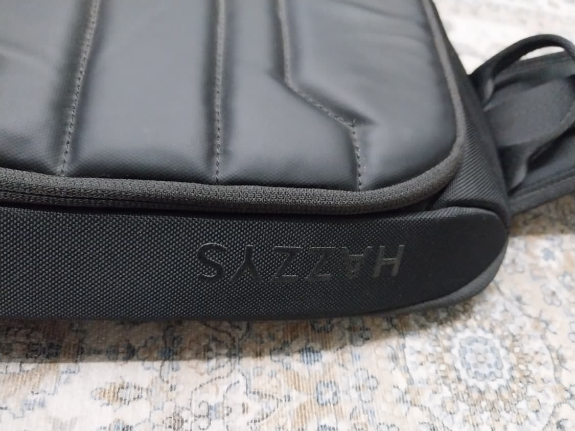 헤지스 블랙 슬링백 상품이미지5