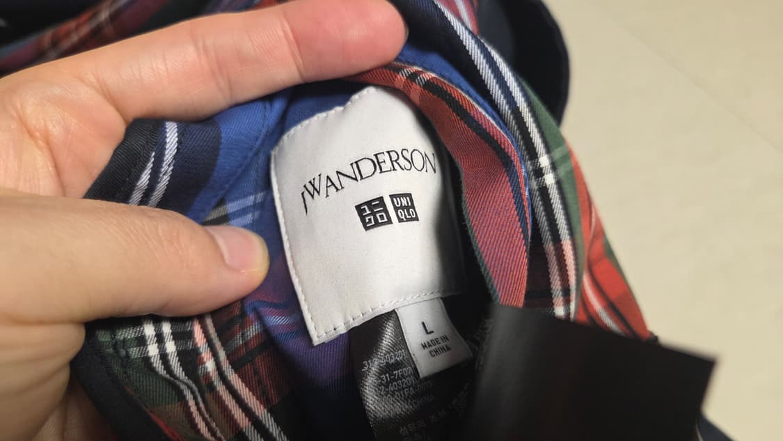 유니클로  x  JW 앤더슨 리버시블 체크 트렌치 코트 상품이미지5