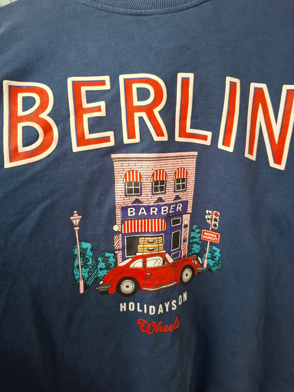 AND YOU 베를린 맨투맨 상품이미지3