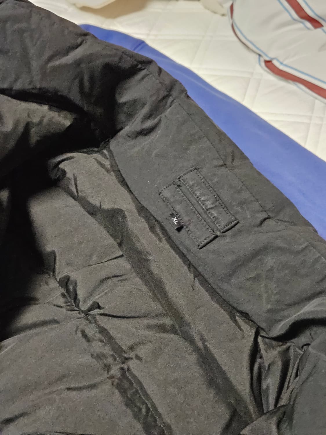 한섬eql) 블랙 패딩 XL 상품이미지3